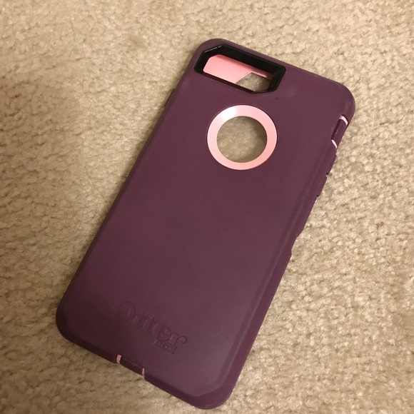 Otter box for iPhone 7plus GUC - Picture 2 of 2